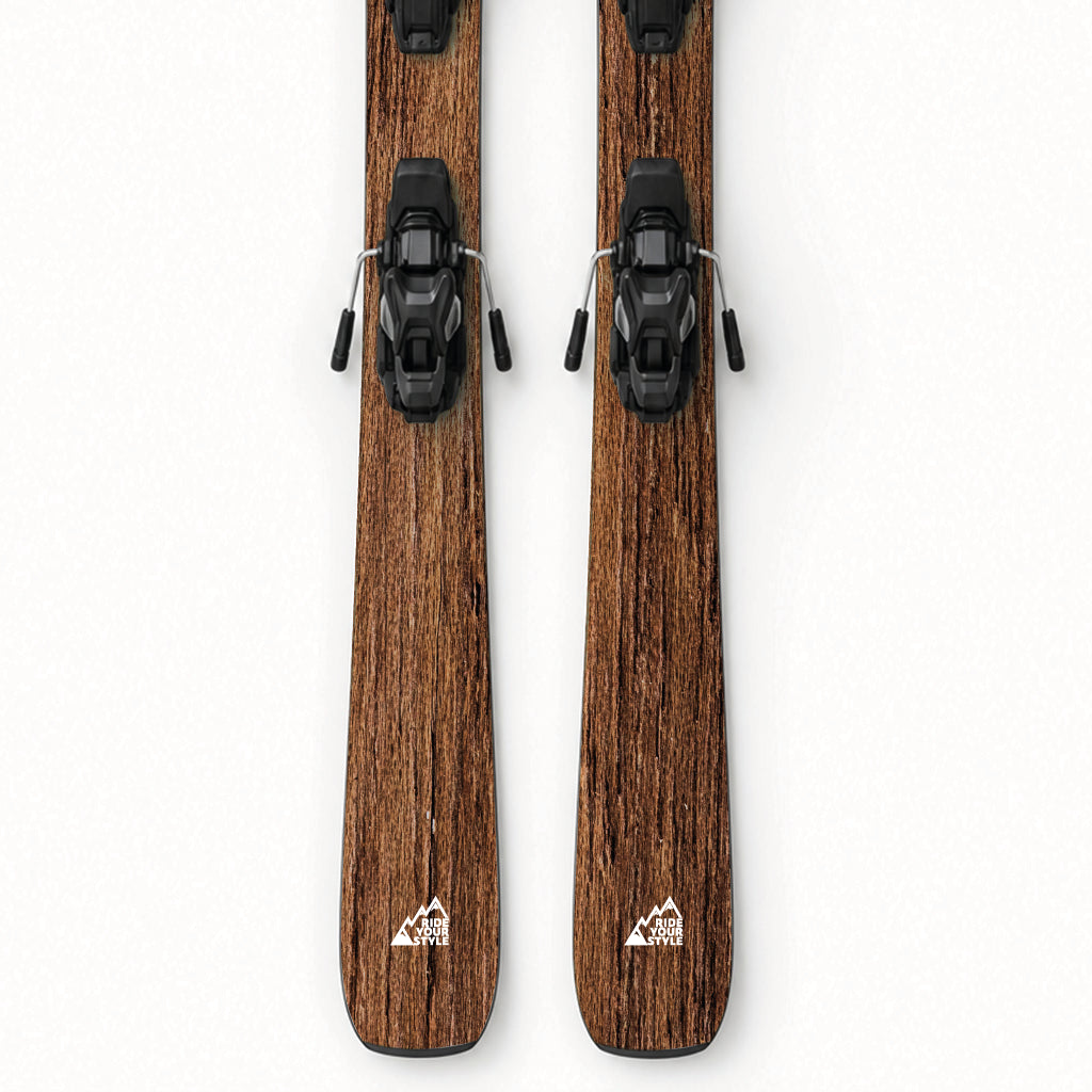 Ski mit Designfolie »Chalet« beklebt – rückstandslos ablösbar